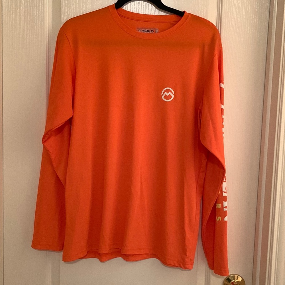 Magellan Outdoors long sleeve shirt